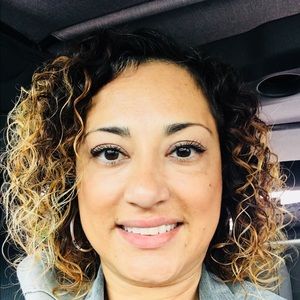 Meet your Posher, Nilo